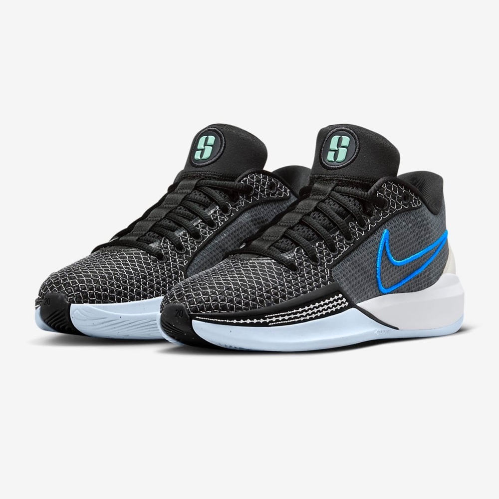Nike Sabrina 1, black/photo blue/emerald rise, New in Box, F20